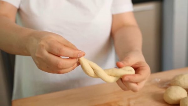 Закрученные корейские пончики: сведут с ума каждого, кто их пробует
