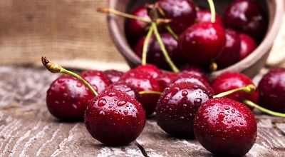 Черешня: польза и вред для здоровья человека