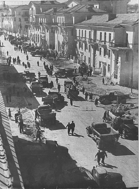 Восстановление разрушенного войной Севастополя, улица Большая Морская, 1950–е годы, СССР история, люди, мир, фото