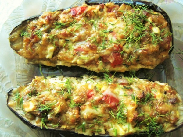 Вот такой простой и вкусный ужин можно приготовить в эту пятницу.