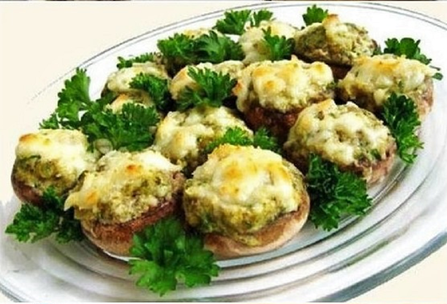 Вкусные рецепты простых закусок, лишними не бывают.