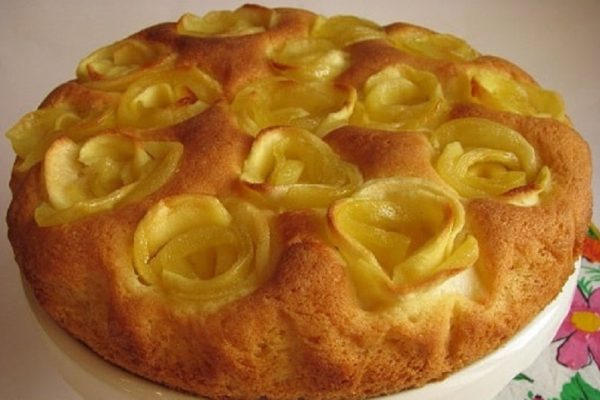 Новейшая шарлотка — хит сезона . затмит на столе любое блюдо! Новейшая шарлотка — хит сезона . затмит на столе любое блюдо!