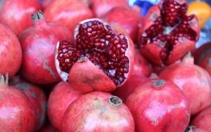 Вот почему гранат обязательно нужно есть с косточками… Об этом должна знать каждая женщина! Вот почему гранат обязательно нужно есть с косточками… Об этом должна знать каждая женщина!