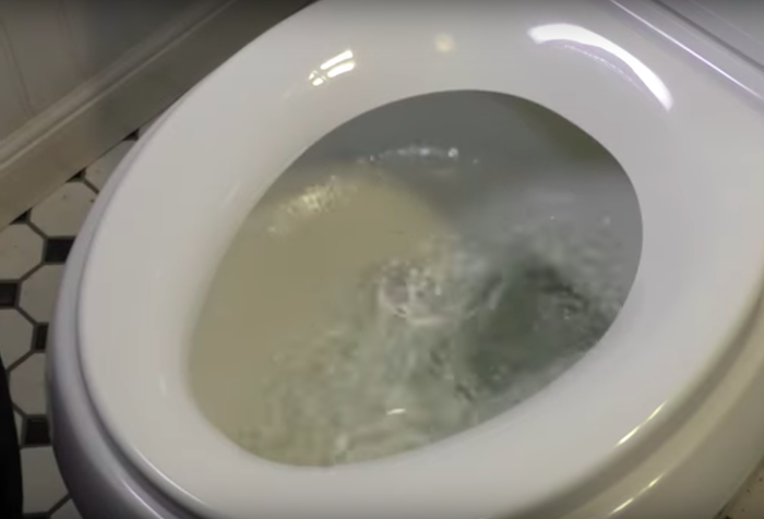 Хитрость, как существенно уменьшить счёт за воду, особо себя не ущемляя. Американский способ