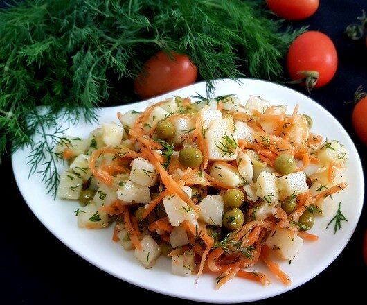 Мой фирменный салат из 3х ингредиентов, очень простой и вкусный