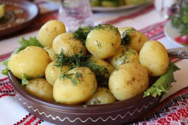 Семь вкуснейших способов приготовить молодой картофель