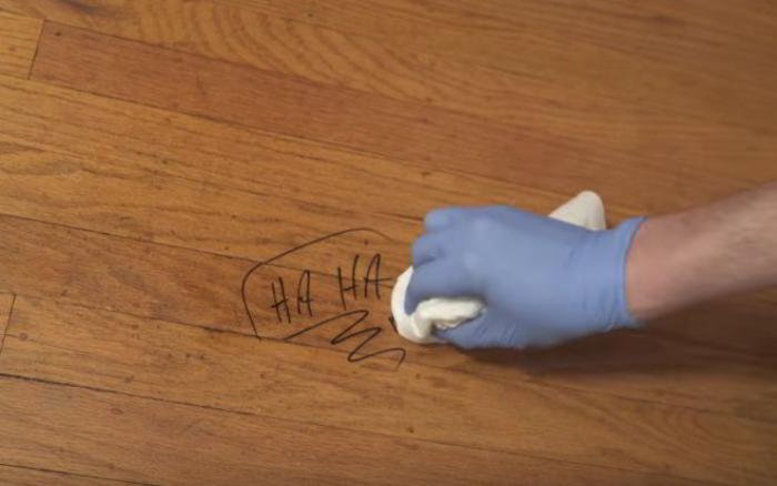 КАК С ПОМОЩЬЮ WD-40 СЭКОНОМИТЬ КУЧУ ДЕНЕГ И НЕРВОВ: 34 ПОЛЕЗНЫХ СПОСОБА КАК С ПОМОЩЬЮ WD-40 СЭКОНОМИТЬ КУЧУ ДЕНЕГ И НЕРВОВ: 34 ПОЛЕЗНЫХ СПОСОБА