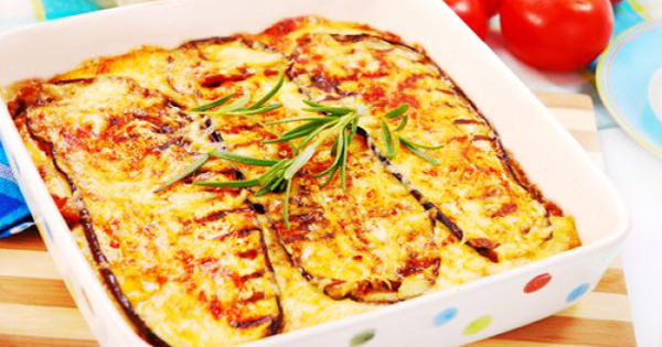 Вкуснейшая запеканка родом из Греции. Мусака — блюдо, которое никогда не наскучит! Вкуснейшая запеканка родом из Греции. Мусака — блюдо, которое никогда не наскучит!