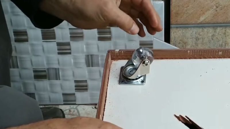Гениальный способ, как использовать оставшуюся плитку с умом