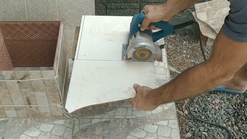 Гениальный способ, как использовать оставшуюся плитку с умом