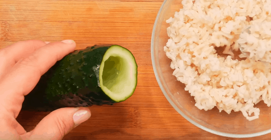 Нетривиальная подача обычных огурцов: оригинально, просто и вкусно