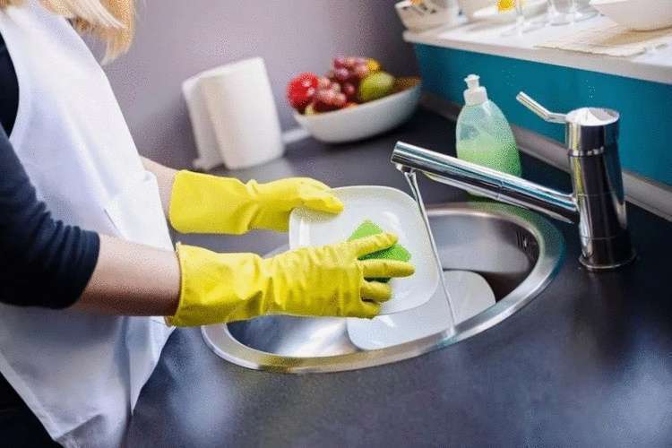 В чем опасность средств для мытья посуды и как вымыть ее без химии В чем опасность средств для мытья посуды и как вымыть ее без химии