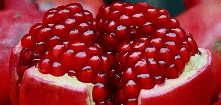 8 продуктов, которые замедляют старение кожи