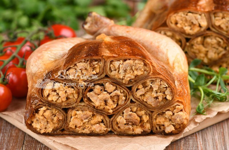 Пожалуй, это лучшее блюдо на масленицу! Фаршированная курица блинами