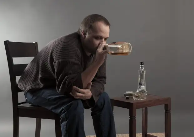 Муж стал много пить... Что делать?