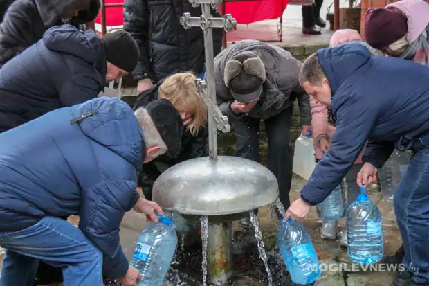 Крещенская вода- как правильно использовать.