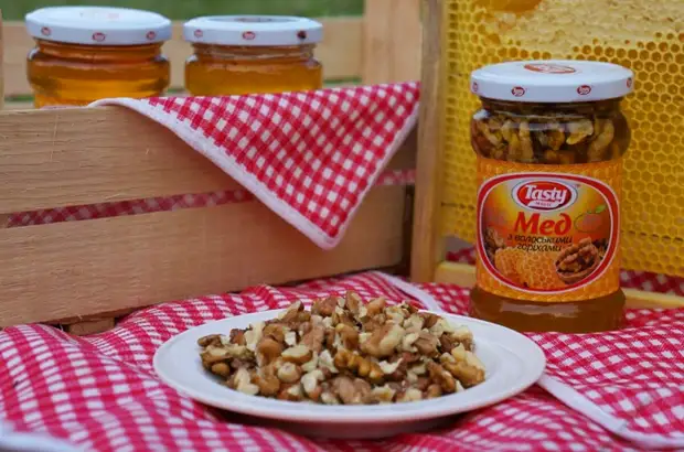 Мед и грецкие орехи — польза, о которой знают не все